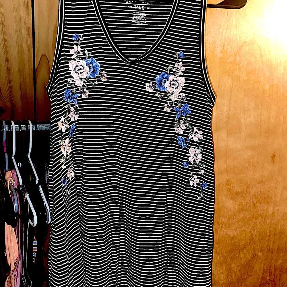American eagle tank top